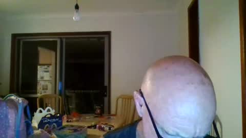 shaneo781570 online show from April 10, 6:26 pm