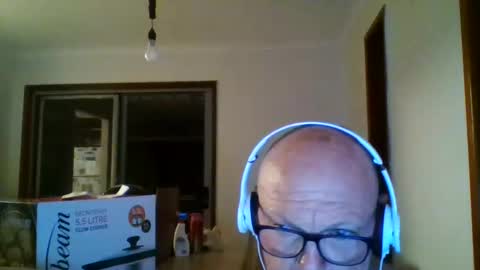 shaneo781570 online show from April 17, 5:26 pm