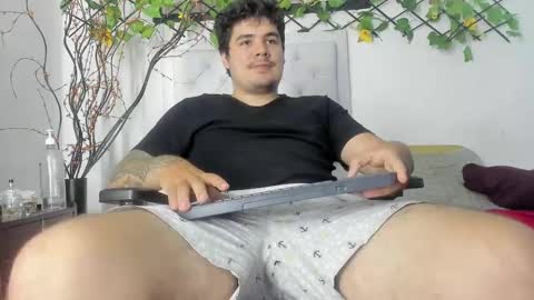 Snapshot of sharkmerlin chatting on September 26, 2:31 am jhon deibyd online show from September 26, 2:31 am