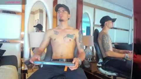 Sharon  Tyga online show from December 21, 6:16 pm