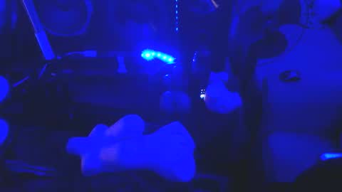 shawntheone online show from April 25, 1:41 am