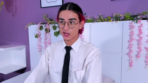 Sheepy online show from December 24, 5:49 am