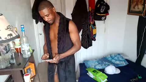 King-shelb online show from March 3, 5:02 pm