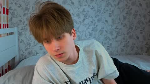 Nenedent online show from April 8, 4:13 am