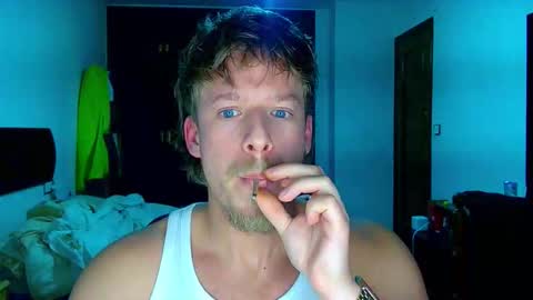 Cick Goreskin online show from January 12, 2:15 am