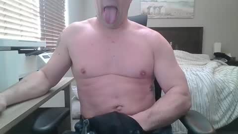 shorterhair99698298 online show from February 25, 4:52 pm