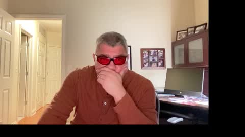 Chicago Guy online show from January 6, 4:49 am