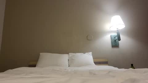 Snapshot of showsalot chatting on September 29, 12:09 am SexyExhibitionist online show from September 29, 12:09 am