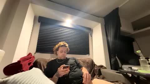 shred4dayz420 online show from April 8, 7:08 am