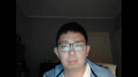 shyasianboyy online show from March 28, 5:51 am