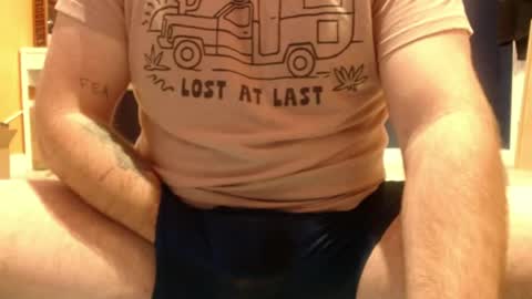 shyguy0212 online show from April 6, 7:14 pm