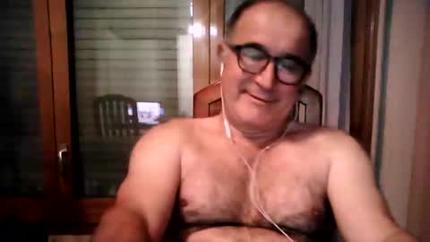 shymmy10 online show from April 27, 4:31 am