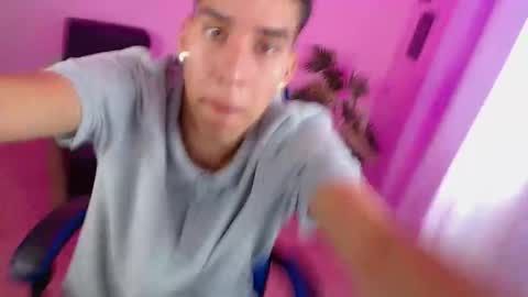 SImon online show from February 14, 4:35 pm