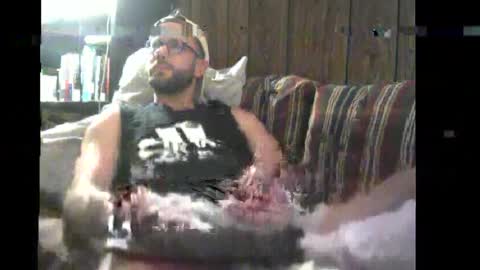 silu1027 online show from April 12, 7:15 pm