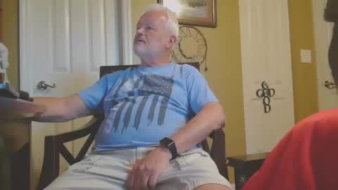 Daddy Bear online show from April 27, 12:24 pm