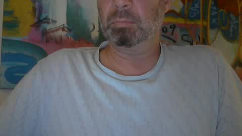 Snapshot of silversurfer10101 chatting on September 21, 6:19 pm silversurfer10101 online show from September 21, 6:19 pm