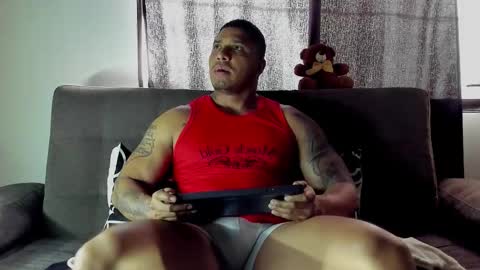 Snapshot of simeone_panda chatting on September 15, 1:23 pm simeone_panda online show from September 15, 1:23 pm