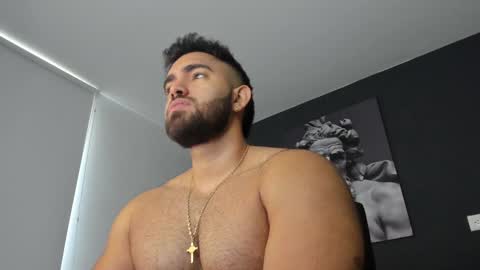 Snapshot of simon_leon01 chatting on January 19, 4:14 pm simon_leon01 online show from January 19, 4:14 pm