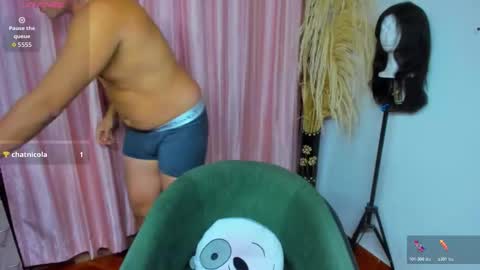 simone_03 online show from October 29, 3:20 am