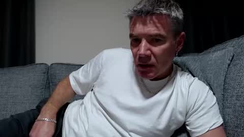 Snapshot of simplelife0 chatting on October 17, 7:29 pm Ricky online show from October 17, 7:29 pm