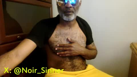 My Name Is..............................John online show from April 26, 12:41 am