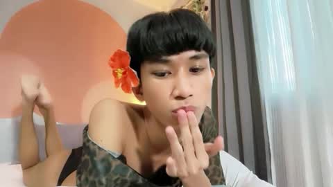 siomairiceee online show from April 5, 8:55 am