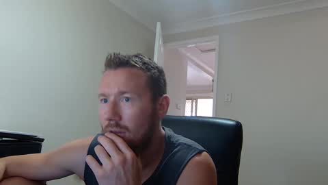 Snapshot of sir_cheify chatting on December 6, 4:03 am sir_cheify online show from December 6, 4:03 am