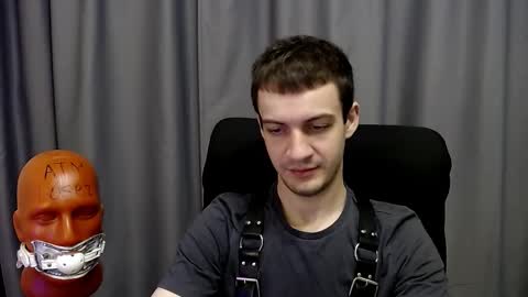 Snapshot of sir_damien chatting on September 30, 8:56 pm Sir Damien online show from September 30, 8:56 pm