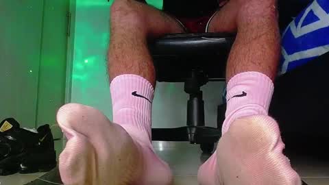 only foot                         worshipers here online show from February 10, 5:12 am