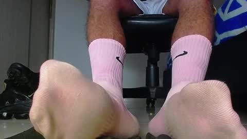 only foot                         worshipers here online show from February 9, 5:01 am