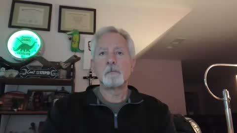 Snapshot of sir_lust_alot chatting on March 9, 12:42 pm Don Roberto online show from March 9, 12:42 pm