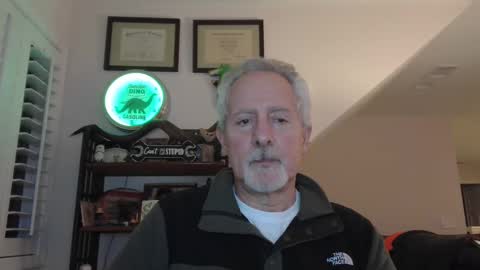 Snapshot of sir_lust_alot chatting on January 28, 1:29 am Don Roberto online show from January 28, 1:29 am