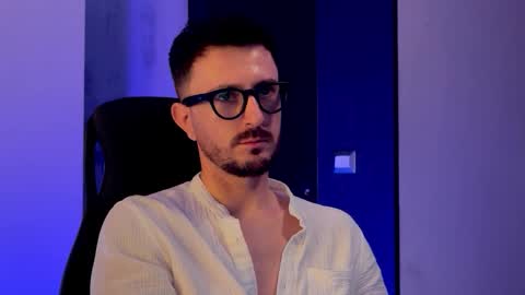 Sir Max online show from November 28, 10:44 pm