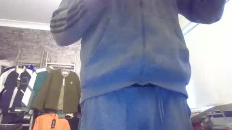 sirwankalot011 online show from March 2, 9:38 am