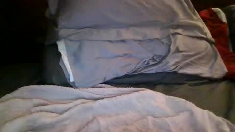 wants to suck cock online show from October 27, 12:35 am