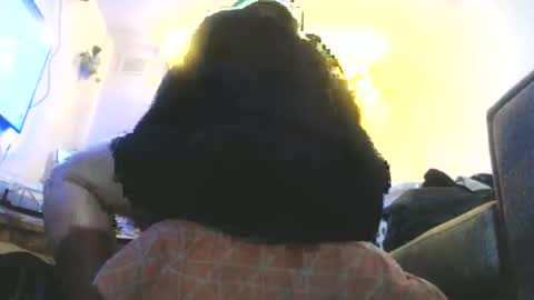 RESPONDS WELL TO ... online show from December 19, 11:40 am