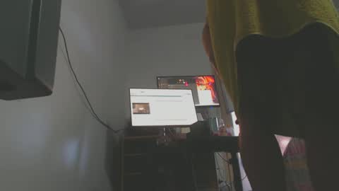Snapshot of sissyboilooking chatting on January 26, 5:56 am RESPONDS WELL TO ... online show from January 26, 5:56 am