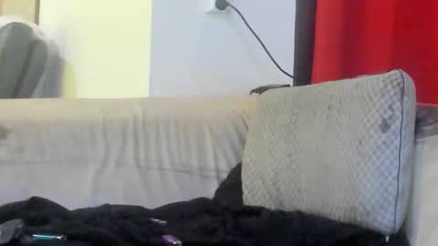 Snapshot of sissyslavepetra chatting on October 1, 5:39 pm Petra online show from October 1, 5:39 pm