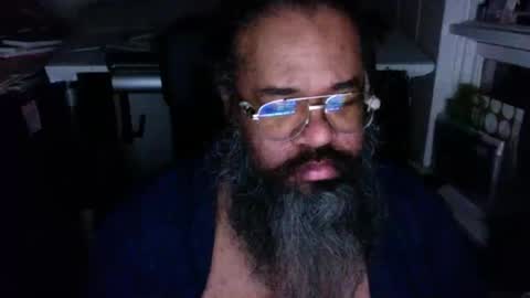 siyah_sakal online show from December 18, 10:30 am