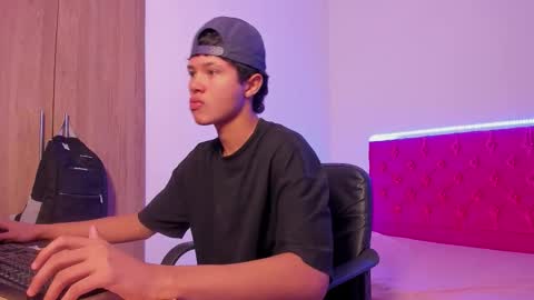 sk_vulkan online show from November 1, 1:48 pm