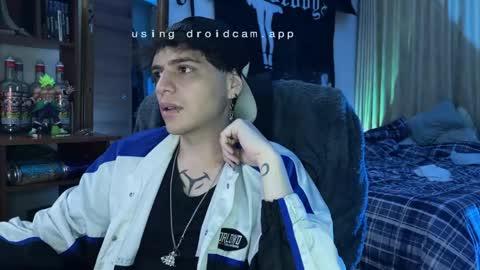  Zack  independent model   online show from May 10, 3:41 am