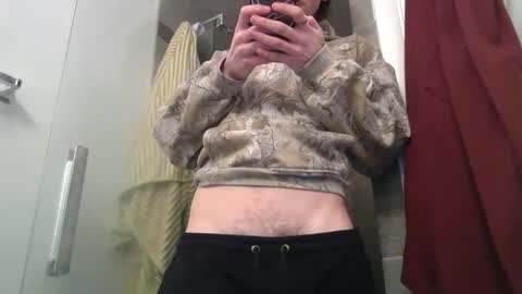 skindiana_bones online show from February 20, 12:29 am