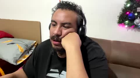 Elias online show from December 28, 12:04 am