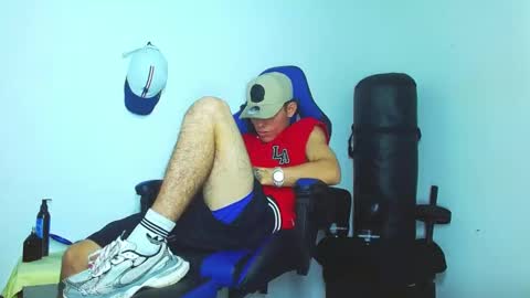 Snapshot of skinny_marked chatting on January 22, 3:18 pm skinny marked online show from January 22, 3:18 pm