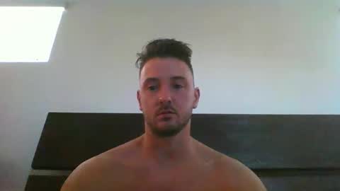 skinnyguylongdick1 online show from October 19, 8:45 pm