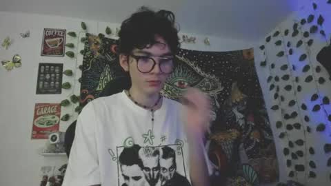 skiny_dann online show from April 21, 2:51 am