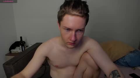 Andrew online show from November 27, 9:51 pm