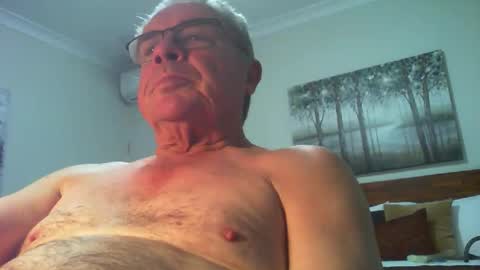 Skipper1970 online show from April 8, 11:09 am