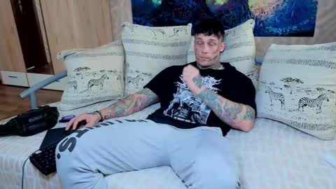 skirlingod online show from September 10, 6:34 am