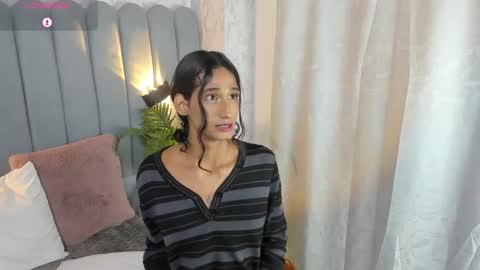 Snapshot of sky_fox_1 chatting on January 14, 2:32 pm STIVEN online show from January 14, 2:32 pm